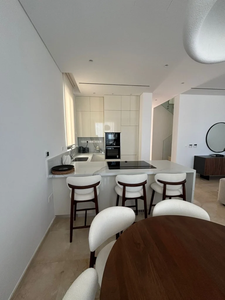 3 Bedroom House for Sale in Tombs Of the Kings, Paphos District