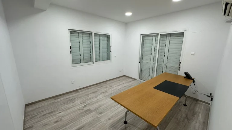 34m² Commercial for Rent in Limassol District