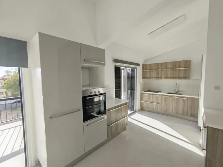2 Bedroom Apartment for Rent in Kissonerga, Paphos District