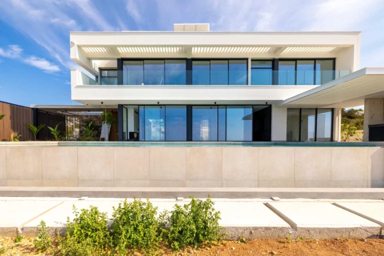 4 Bedroom House for Sale in Pegeia, Paphos District