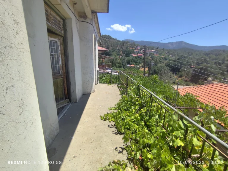 5 Bedroom House for Sale in Lemithou, Limassol District