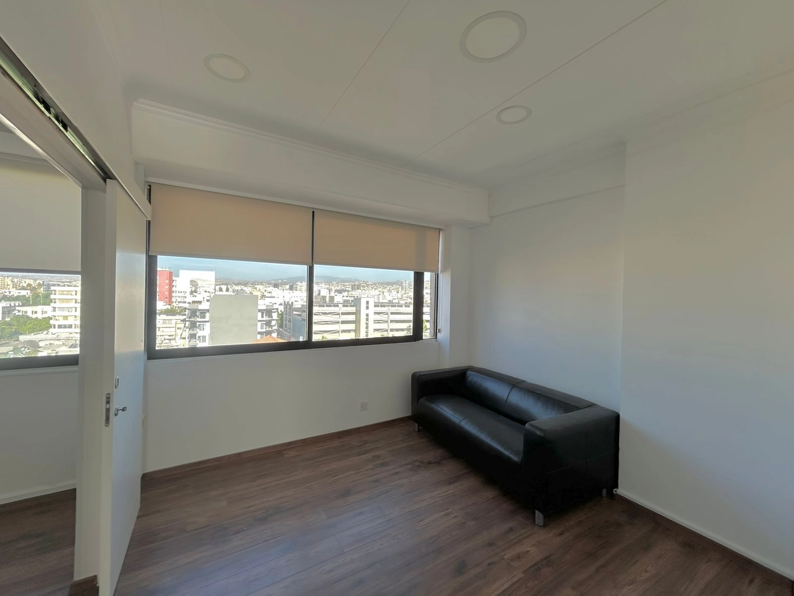 200m² Office for Rent in Limassol District