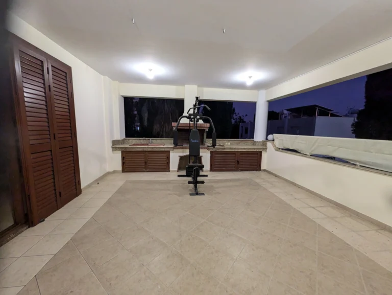 4 Bedroom Apartment for Rent in Paphos District