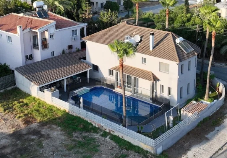 Cheap Houses and Villas for Sale Nicosia up to 500000 euro
