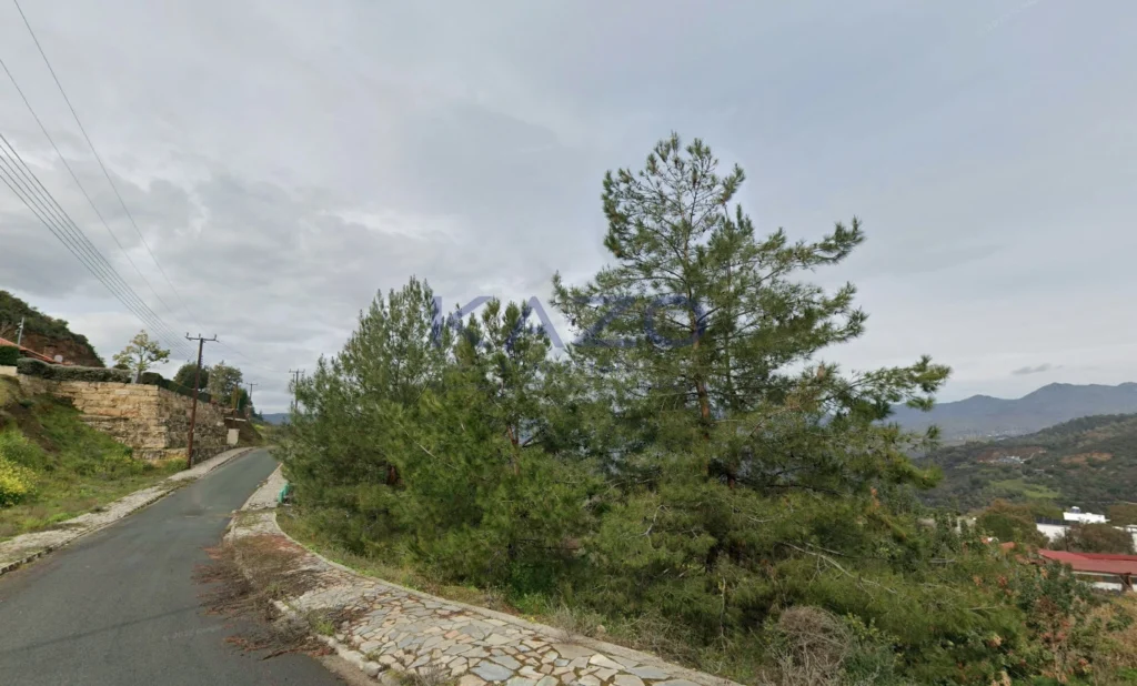 558m² Plot for Sale in Limassol District