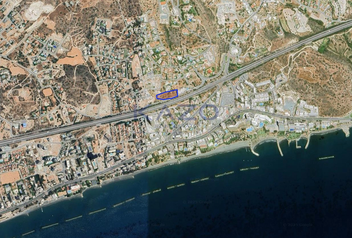 7,782m² Plot for Sale in Agios Tychonas, Limassol District