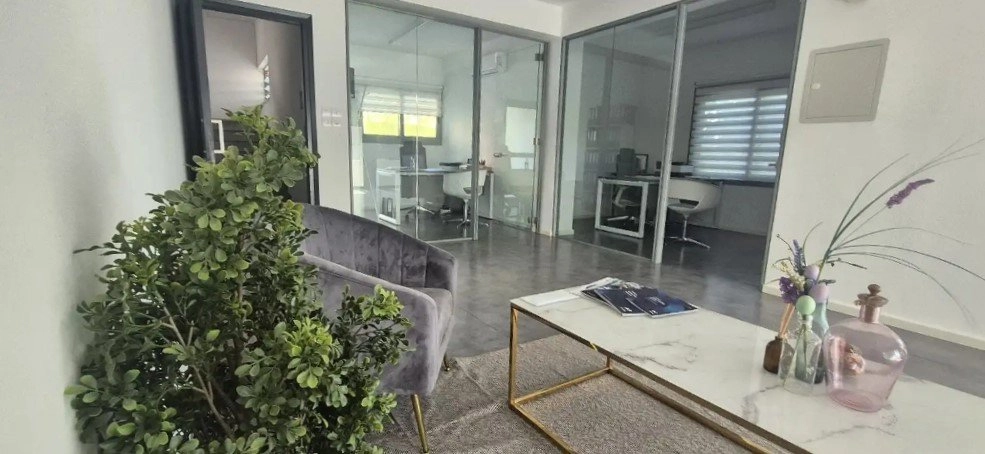 80m² Office for Sale in Limassol – Agia Zoni
