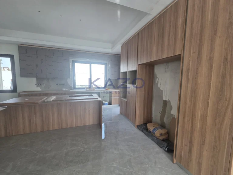 450m² House for Sale in Parekklisia, Limassol District