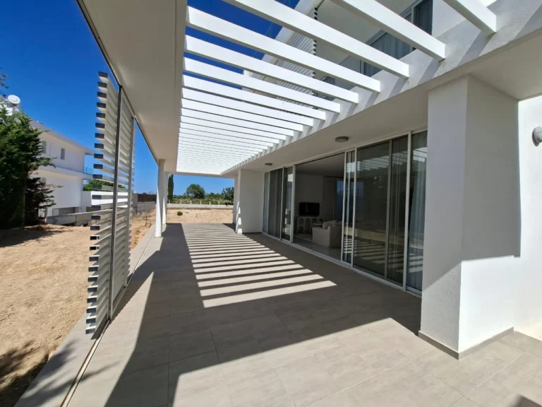 3 Bedroom House for Sale in Coral Bay, Paphos District