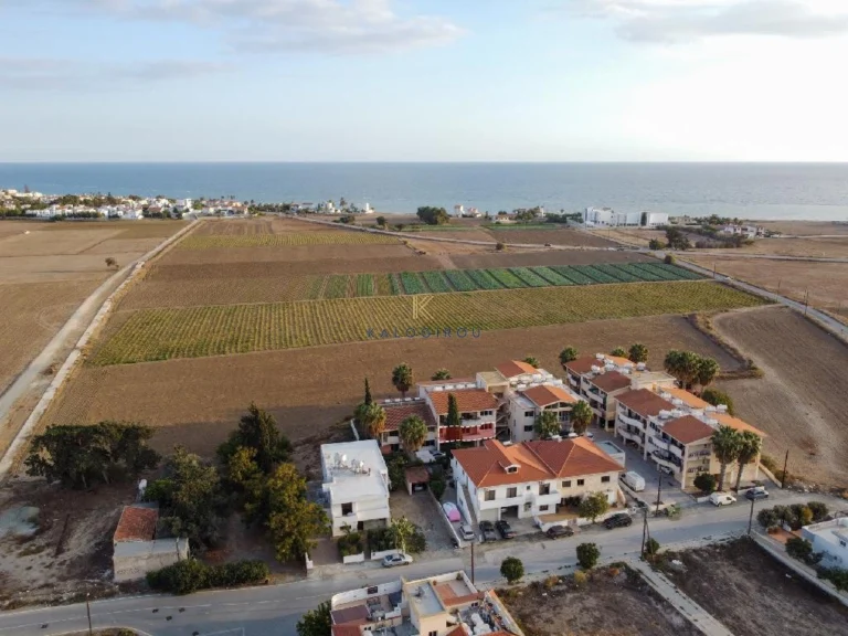 2 Bedroom Apartment for Sale in Pervolia Larnacas