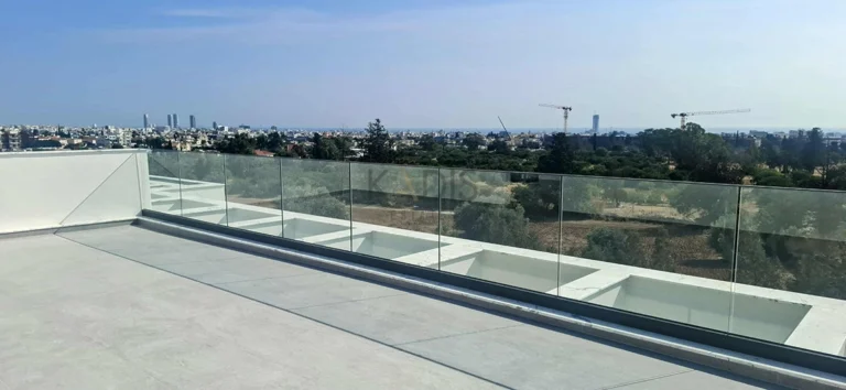 3 Bedroom Apartment for Sale in Kato Polemidia, Limassol District