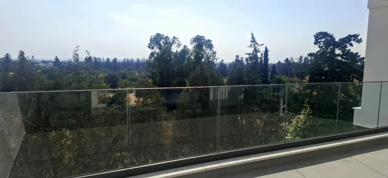 3 Bedroom Apartment for Sale in Kato Polemidia, Limassol District