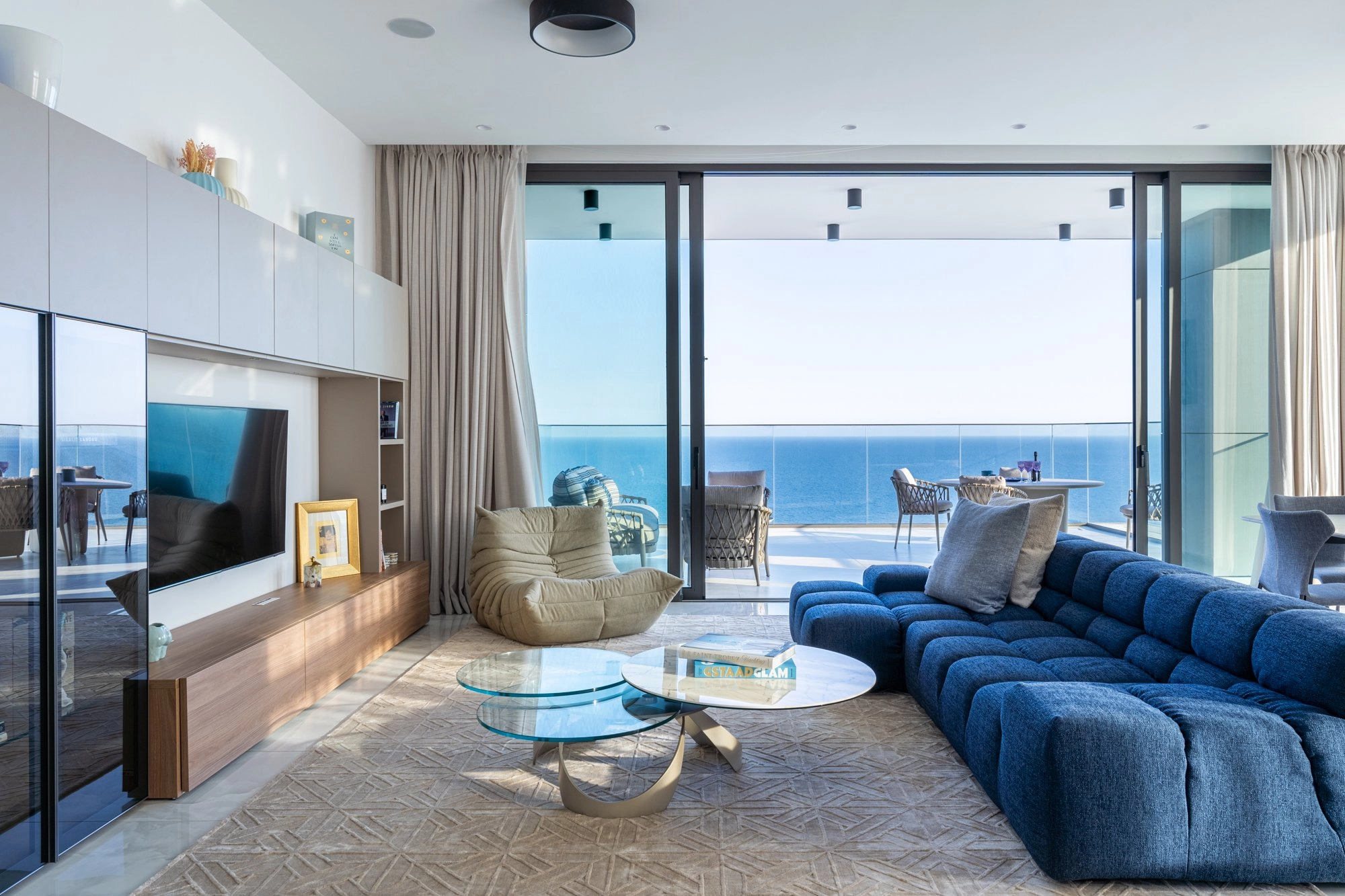 4 Bedroom Apartment for Rent in Agios Tychonas, Limassol District