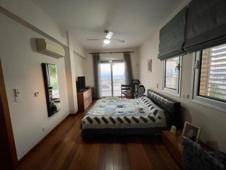 525m² House for Sale in Agia Paraskevi, Limassol District