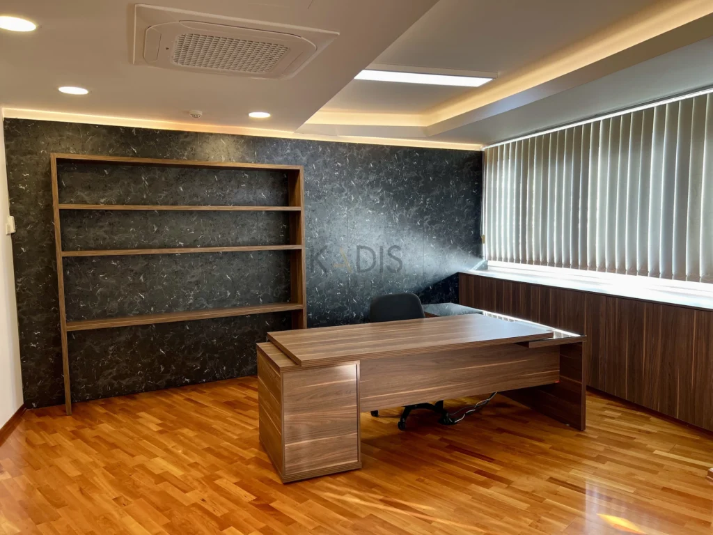 200m² Office for Rent in Agioi Omologites, Nicosia District