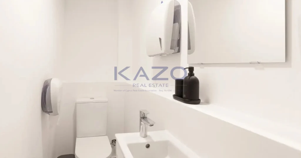 300m² Office for Rent in Limassol District