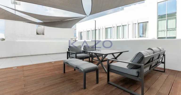 300m² Office for Rent in Limassol District