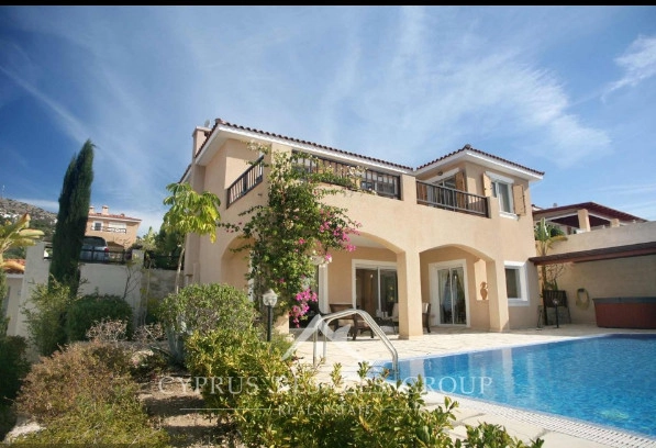 3 Bedroom House for Sale in Tala, Paphos District