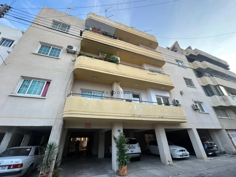 3 Bedroom Apartment for Sale in Drosia, Larnaca District
