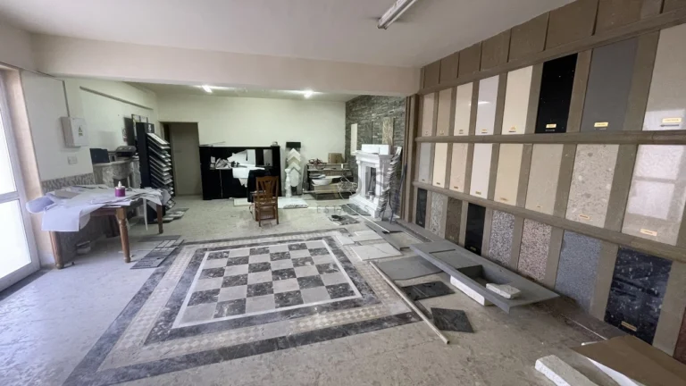 636m² Commercial for Sale in Aradippou, Larnaca District