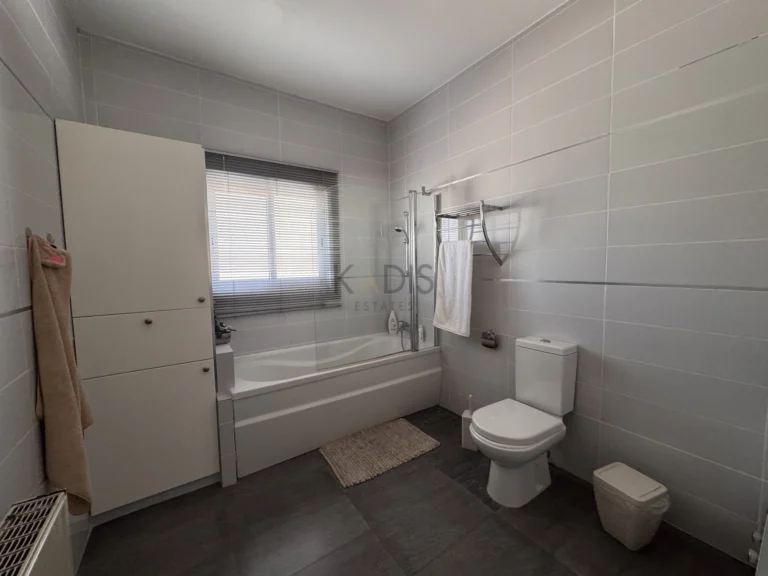 3 Bedroom House for Sale in Engomi, Nicosia District