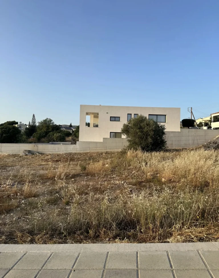 923m² Plot for Sale in Konia, Paphos District