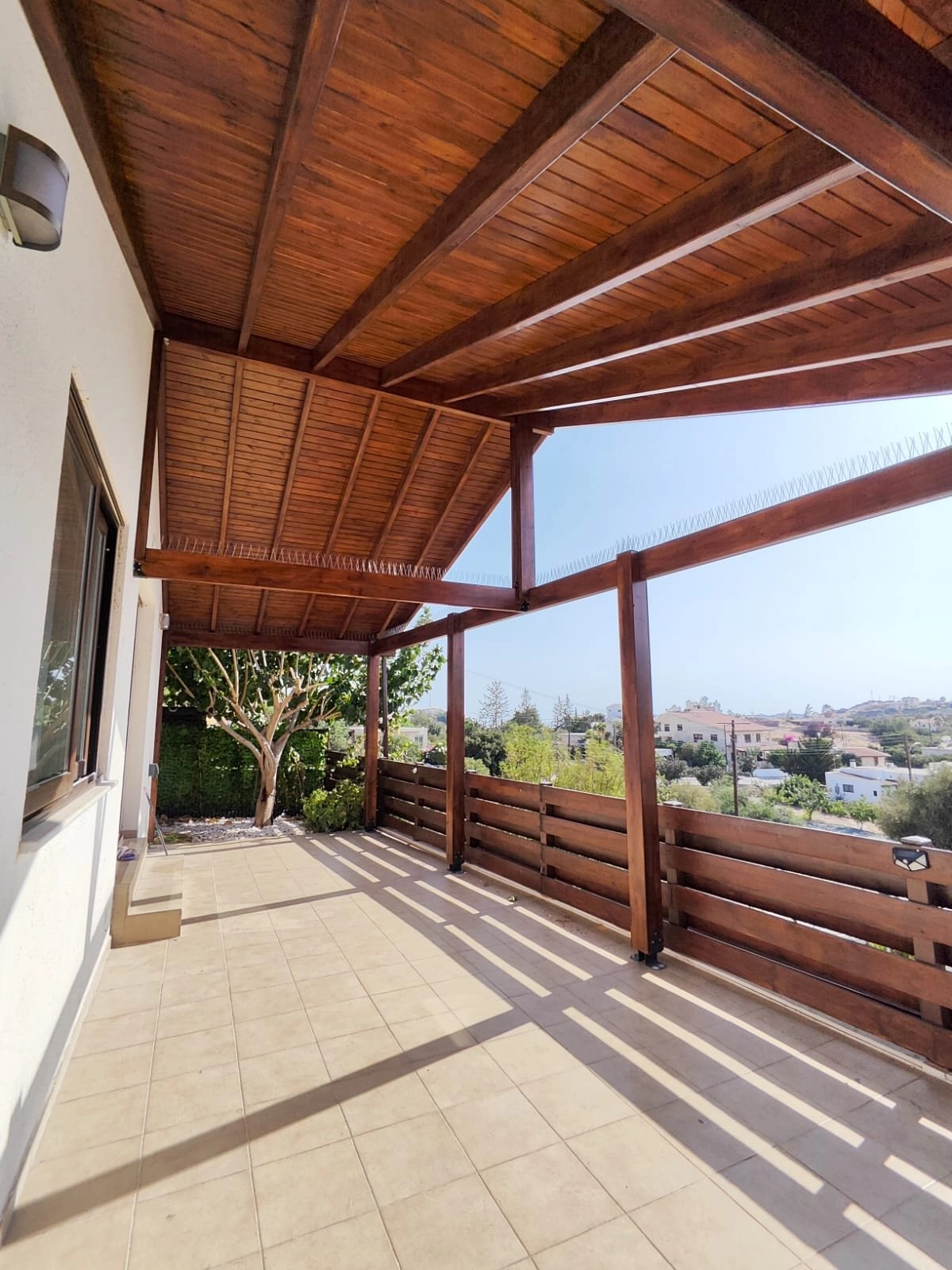 2 Bedroom House for Sale in Parekklisia, Limassol District