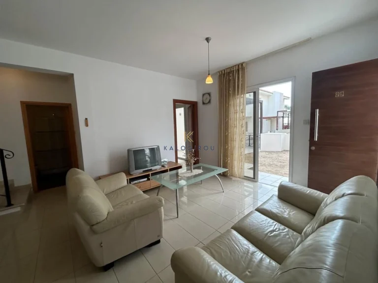Cheap Houses and Villas for Sale Larnaca up to 300000 euro