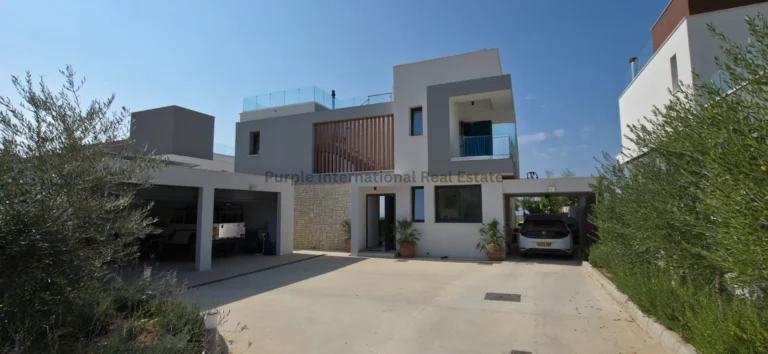 4 Bedroom House for Sale in Tala, Paphos District