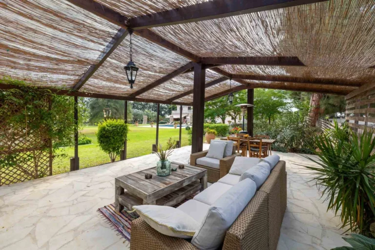 6+ Bedroom House for Sale in Kiti, Larnaca District