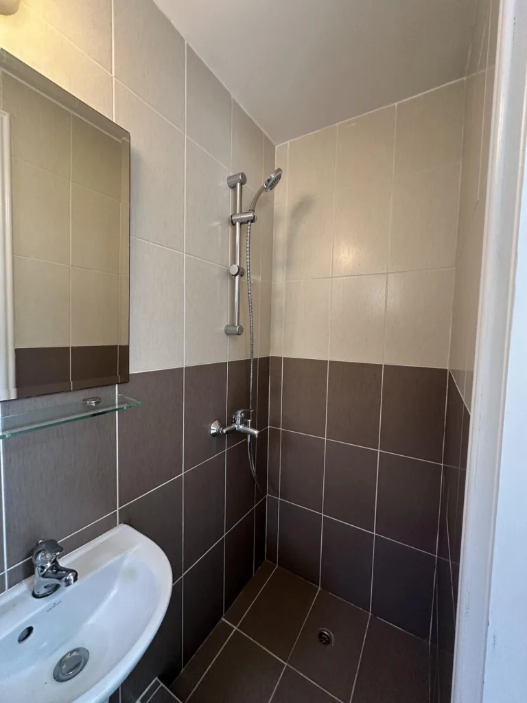 2 Bedroom Apartment for Sale in Paphos – Universal