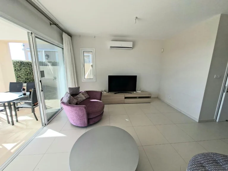 3 Bedroom House for Sale in Chlorakas, Paphos District