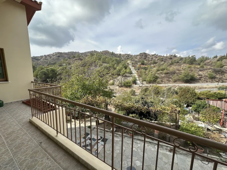 3 Bedroom House for Sale in Kalo Chorio Lemesou, Limassol District