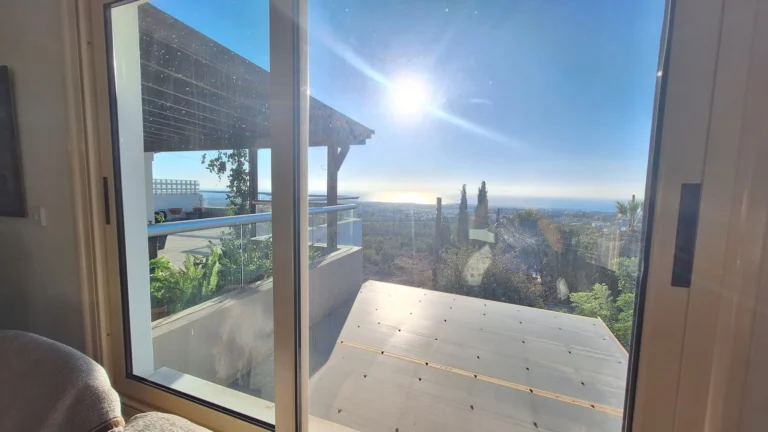 3 Bedroom Apartment for Rent in Mesa Chorio, Paphos District