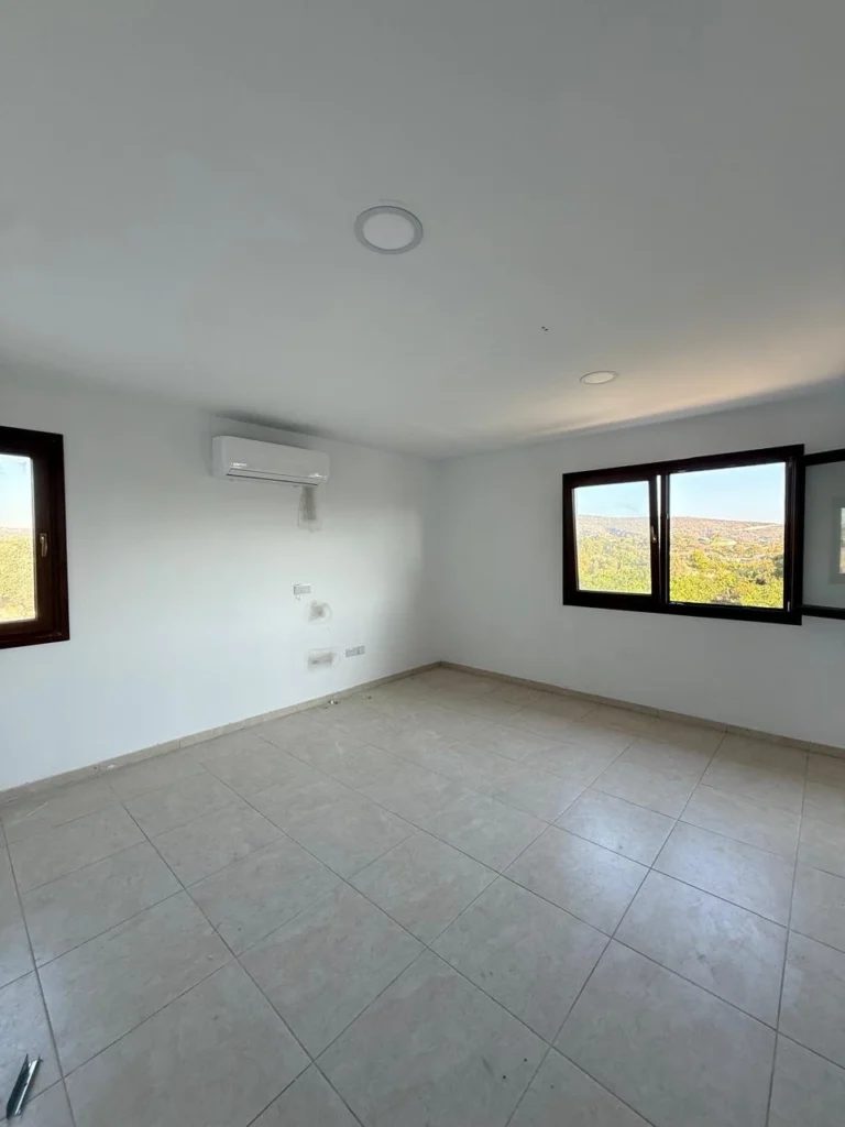 Σπίτι 6+ υπνοδωματίων προς ενοικίαση στη Μονή, Επαρχία Λεμεσού