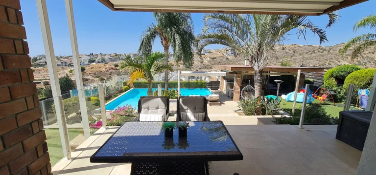 5 Bedroom House for Sale in Limassol – Agios Athanasios