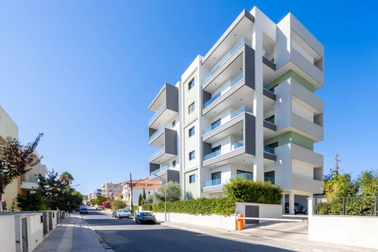 3 Bedroom Apartment for Sale in Potamos Germasogeias, Limassol District