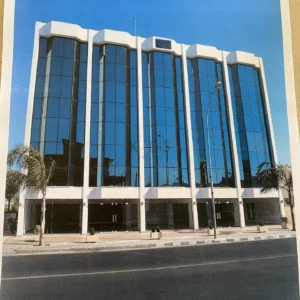 Здание площадью 1825 м² в аренду в Лимассоле – Капсалос