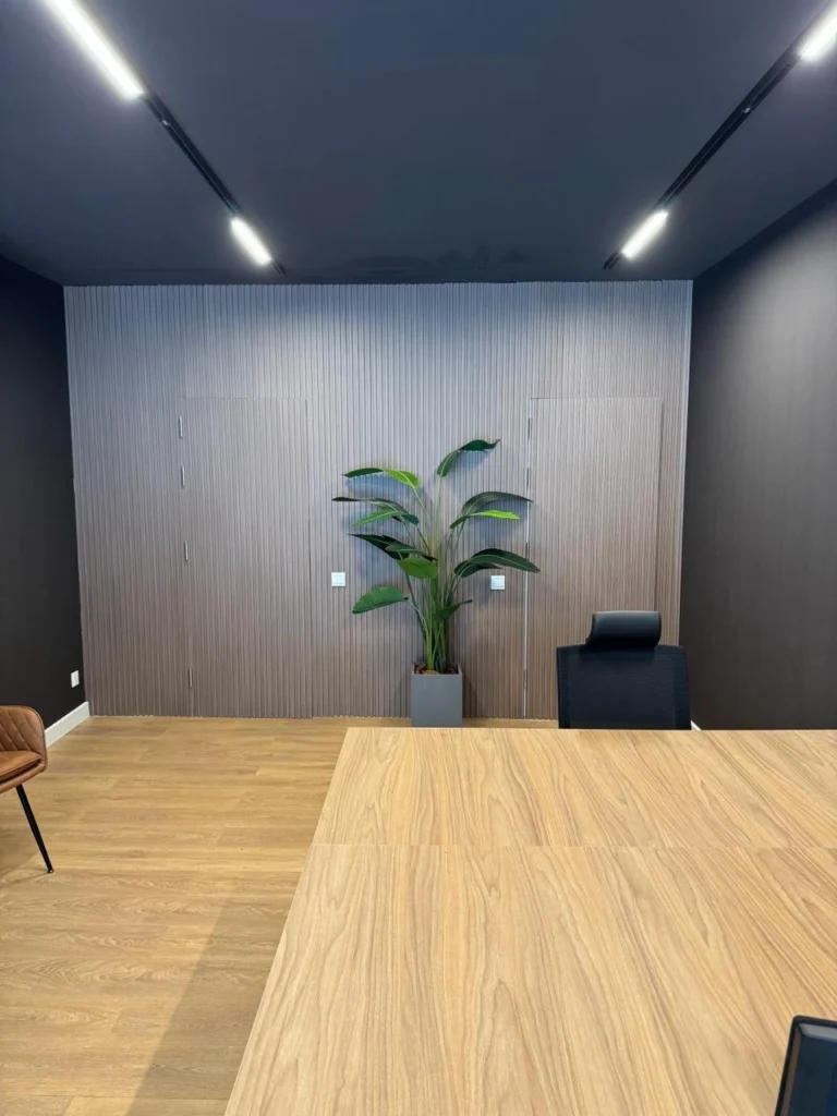 100m² Office for Rent in Larnaca – Agios Nikolaos, Limassol District