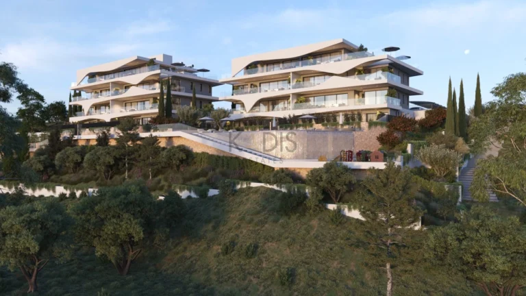 3 Bedroom Apartment for Sale in Agios Tychonas, Limassol District