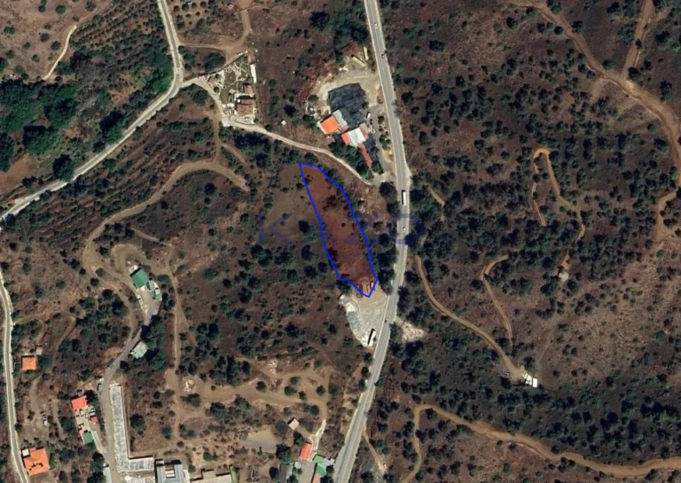 3,011m² Plot for Sale in Evrychou, Nicosia District