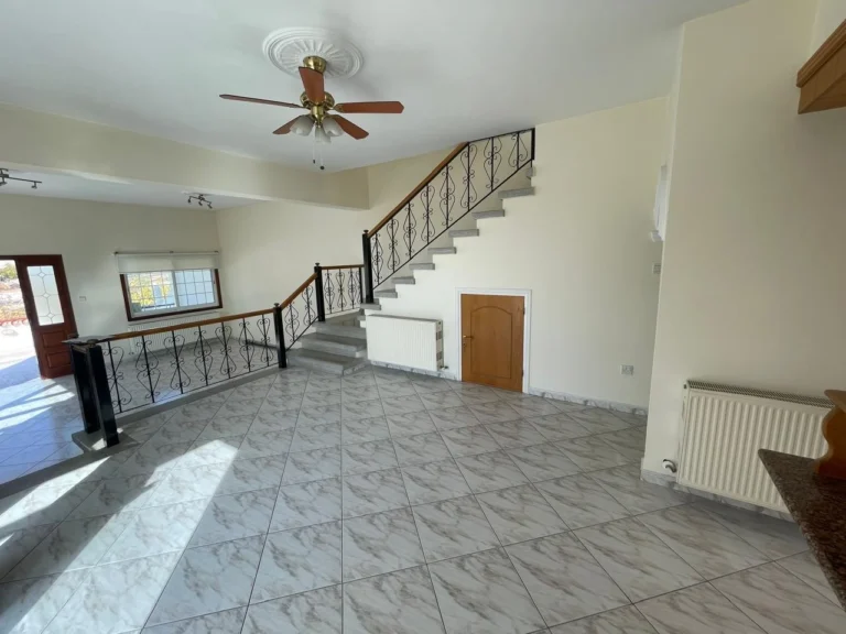 3 Bedroom House for Rent in Konia, Paphos District