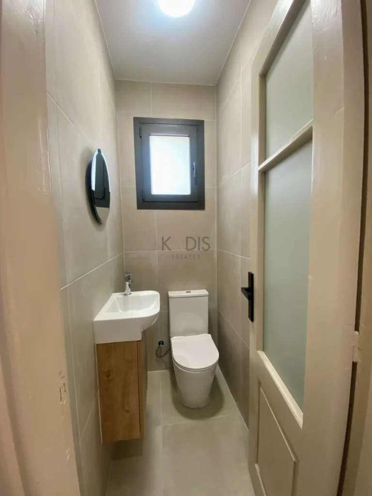 170m² Office for Rent in Limassol District