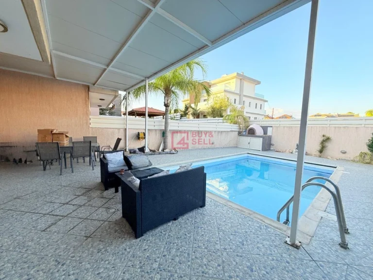 4 Bedroom House for Sale in Ypsonas, Limassol District