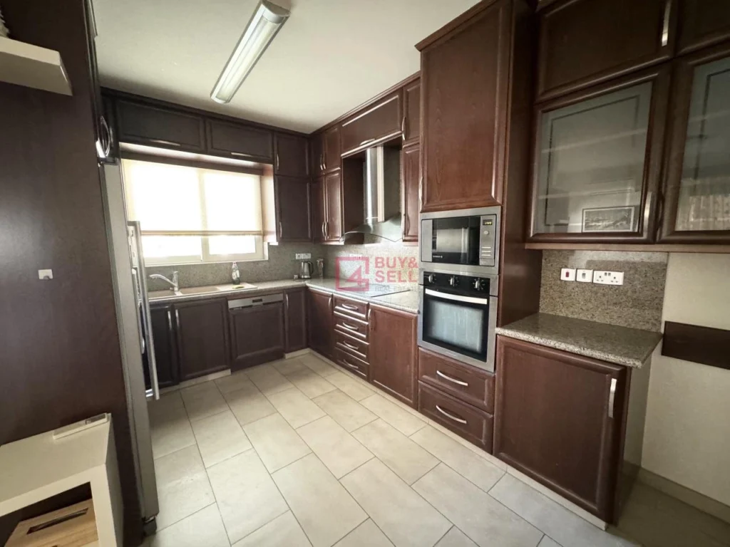 4 Bedroom House for Sale in Ypsonas, Limassol District