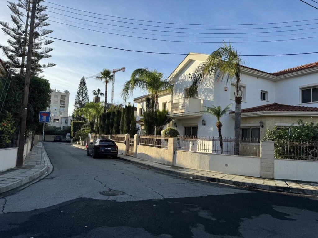 5 Bedroom House for Sale in Potamos Germasogeias, Limassol District