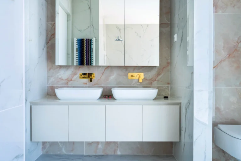 5 Bedroom Apartment for Sale in Agios Tychonas, Limassol District