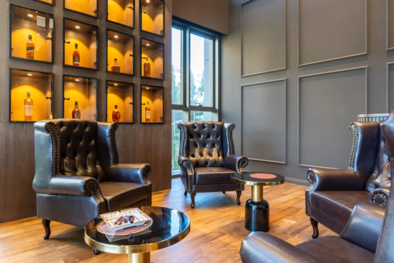 5 Bedroom Apartment for Sale in Agios Tychonas, Limassol District