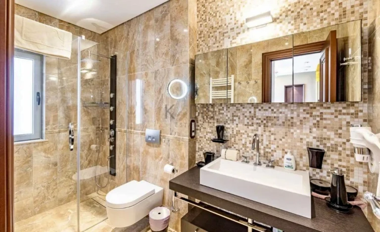 5 Bedroom House for Rent in Agios Tychonas, Limassol District