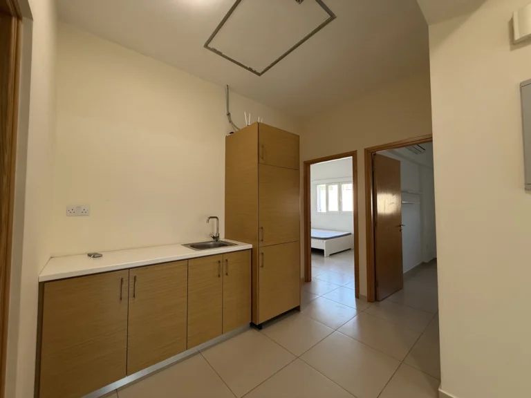 5 Bedroom House for Rent in Agios Tychonas, Limassol District